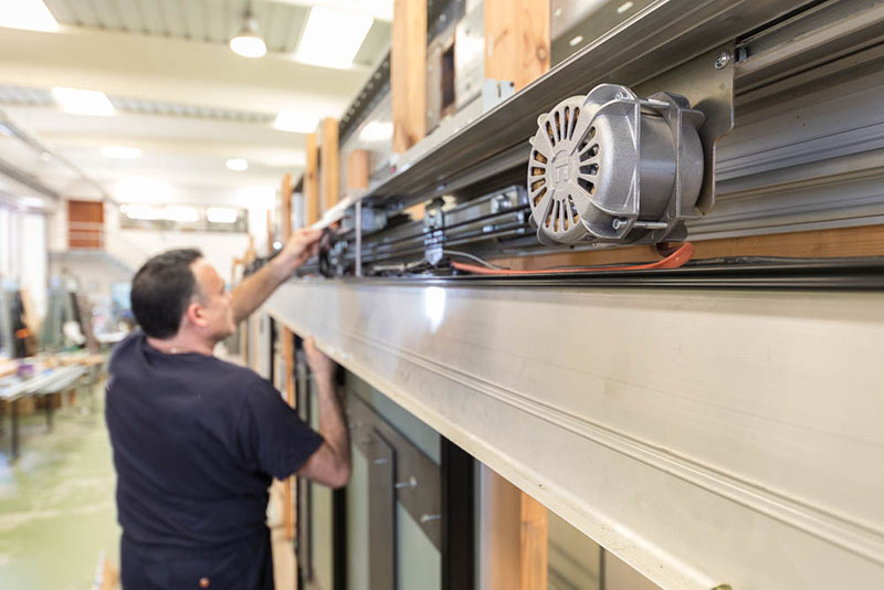 استانداردهای نصب درب اتوماتیک