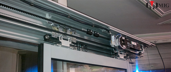 بررسی انواع سنسورهای مورد استفاده در درب‌های اتوماتیک